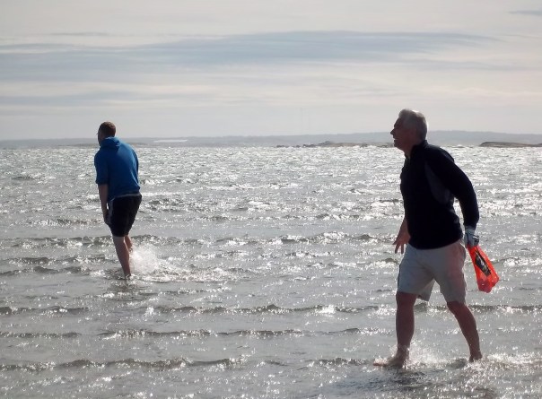 I love the action and the waves in this one.