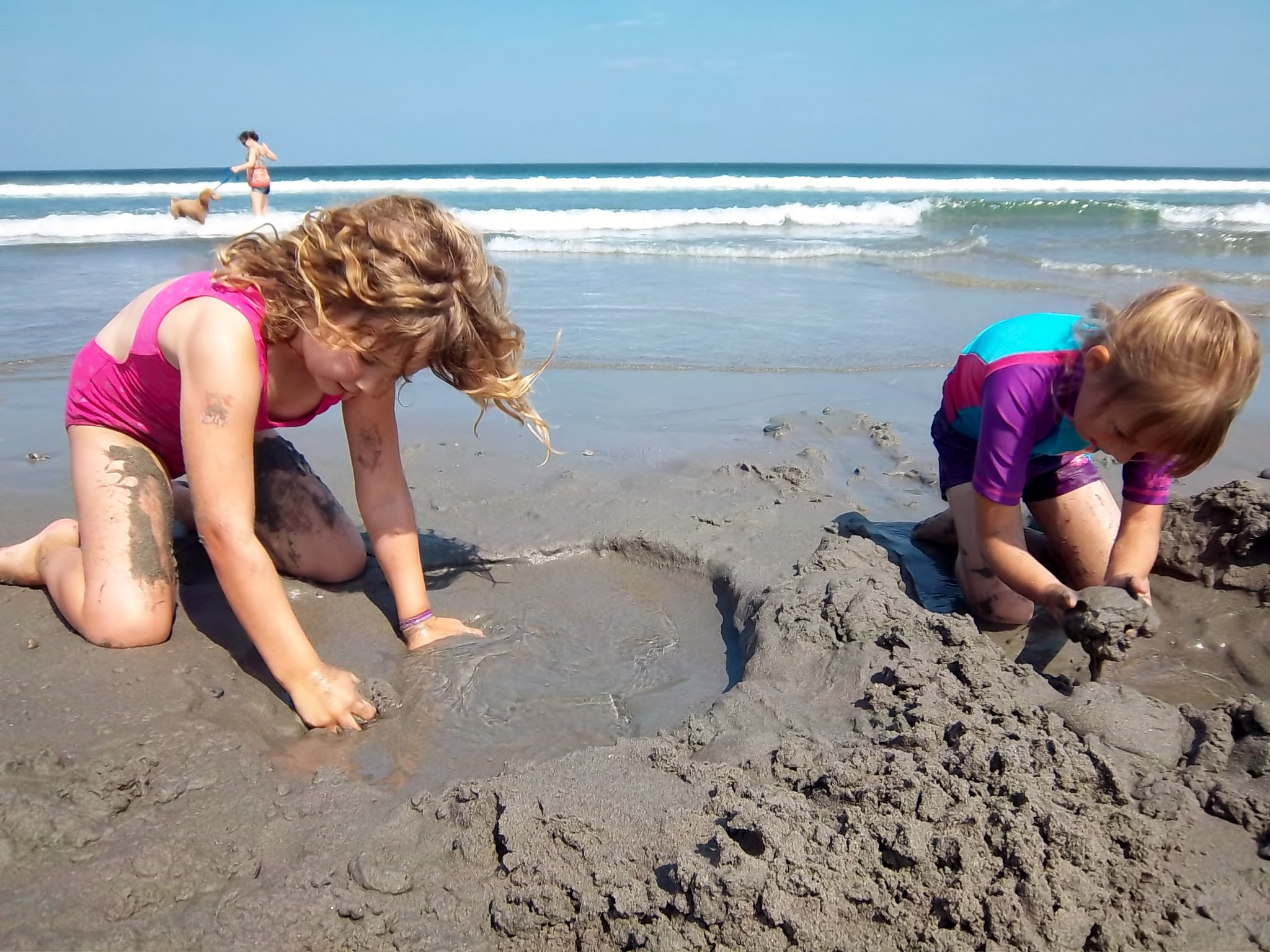 Our little girl made a new friend :)