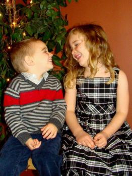 393762_10150603564028569_1208664665_n